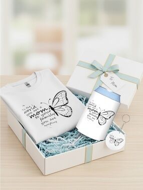 Mom gift set t-shirt, matching keychain and free can cooler sleeve . Great gift